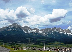 View over Ellmau to the Kaisergebirge